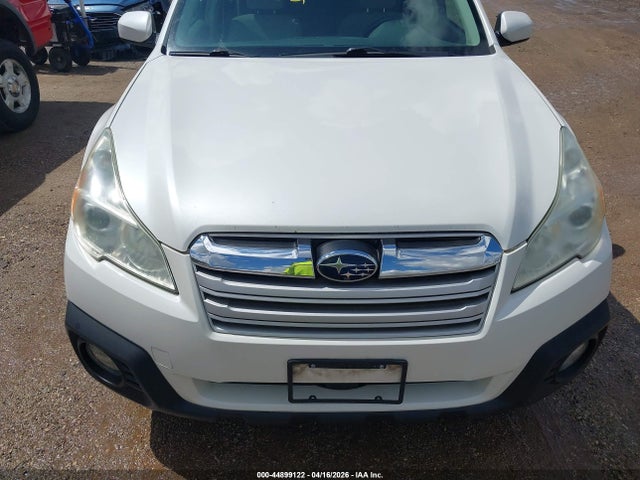 Продажа на аукционе авто 2013 Subaru Outback 2.5i Premium, vin: 4S4BRBCC4D3301922, номер лота: 44899122