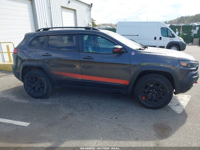 2022 Jeep Cherokee Trailhawk 4x4 მანქანა იყიდება აუქციონზე, vin: 1C4PJMBX1ND536792, აუქციონის ნომერი: 44899137