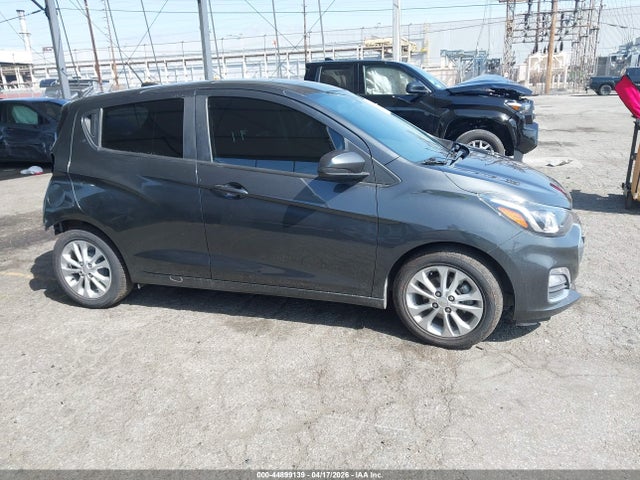 2021 Chevrolet Spark Fwd 1lt Automatic მანქანა იყიდება აუქციონზე, vin: KL8CD6SA2MC225222, აუქციონის ნომერი: 44899139