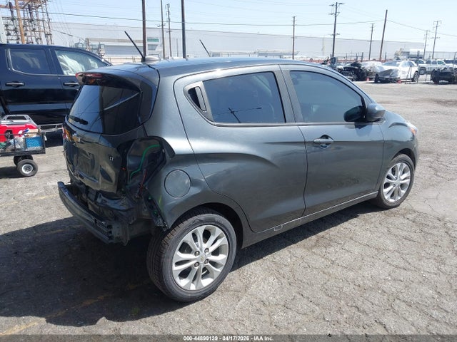 2021 Chevrolet Spark Fwd 1lt Automatic მანქანა იყიდება აუქციონზე, vin: KL8CD6SA2MC225222, აუქციონის ნომერი: 44899139