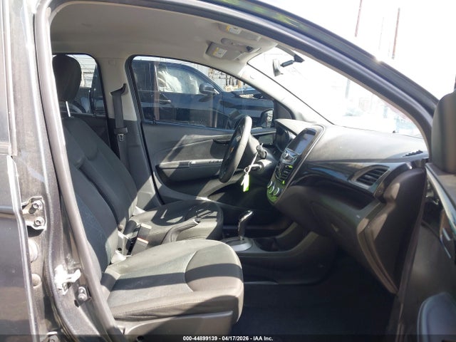 2021 Chevrolet Spark Fwd 1lt Automatic მანქანა იყიდება აუქციონზე, vin: KL8CD6SA2MC225222, აუქციონის ნომერი: 44899139
