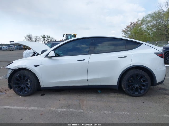 44899143 :رقم المزاد ، 5YJYGDEE4MF179404 vin ، 2021 Tesla Model Y Long Range Dual Motor All-wheel Drive مزاد بيع