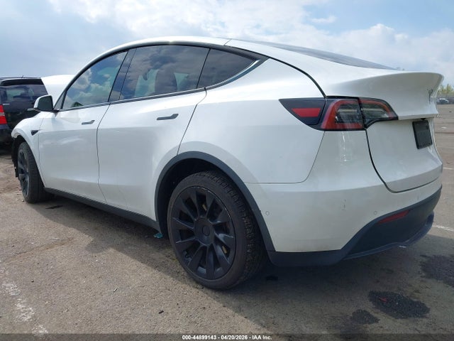 44899143 :رقم المزاد ، 5YJYGDEE4MF179404 vin ، 2021 Tesla Model Y Long Range Dual Motor All-wheel Drive مزاد بيع