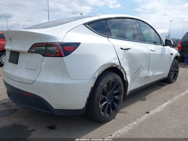 44899143 :رقم المزاد ، 5YJYGDEE4MF179404 vin ، 2021 Tesla Model Y Long Range Dual Motor All-wheel Drive مزاد بيع