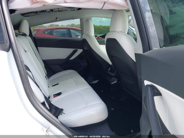 44899143 :رقم المزاد ، 5YJYGDEE4MF179404 vin ، 2021 Tesla Model Y Long Range Dual Motor All-wheel Drive مزاد بيع