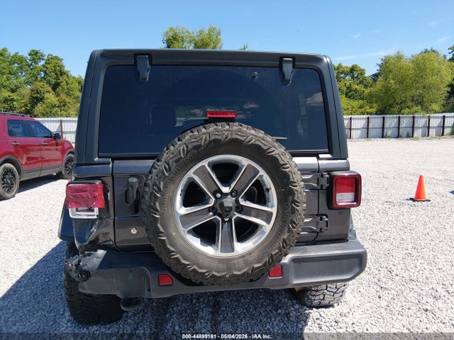 1C4HJXENXLW214654 Jeep Wrangler Unlimited Sahara 4x4