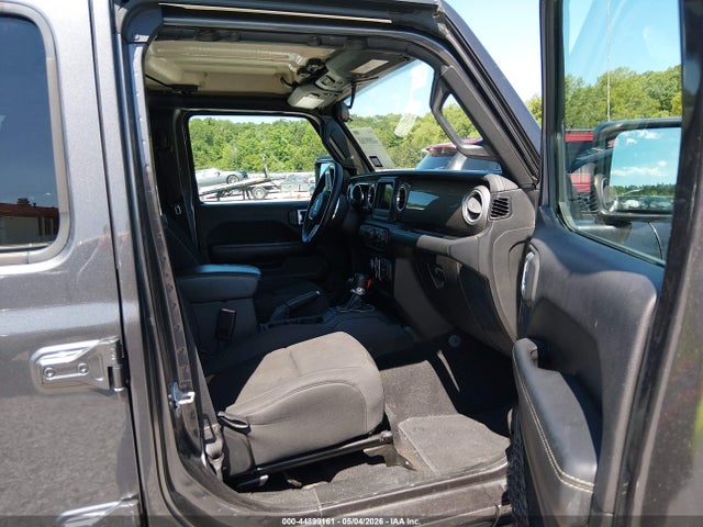 1C4HJXENXLW214654 Jeep Wrangler Unlimited Sahara 4x4