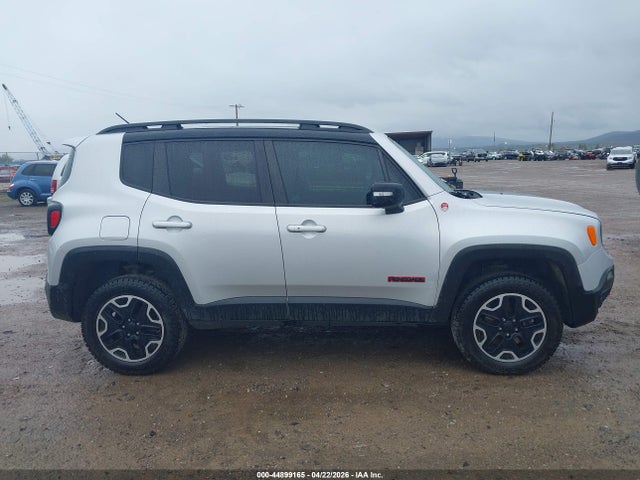 Jeep Renegade Trailhawk 2016 ZACCJBCT5GPD94627 Image 13