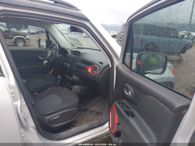 Jeep Renegade Trailhawk 2016 ZACCJBCT5GPD94627 Image 5