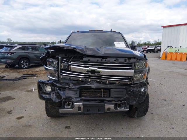44899179 :رقم المزاد ، 1GC1KXE88GF102577 vin ، 2016 Chevrolet Silverado 2500hd High Country مزاد بيع