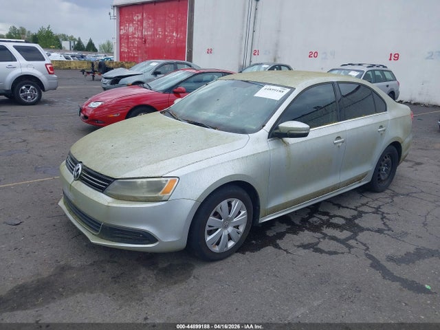 2013 Volkswagen Jetta 2.5l Se მანქანა იყიდება აუქციონზე, vin: 3VWDP7AJ1DM220518, აუქციონის ნომერი: 44899188