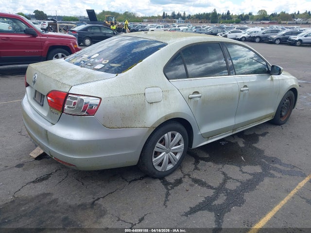2013 Volkswagen Jetta 2.5l Se მანქანა იყიდება აუქციონზე, vin: 3VWDP7AJ1DM220518, აუქციონის ნომერი: 44899188