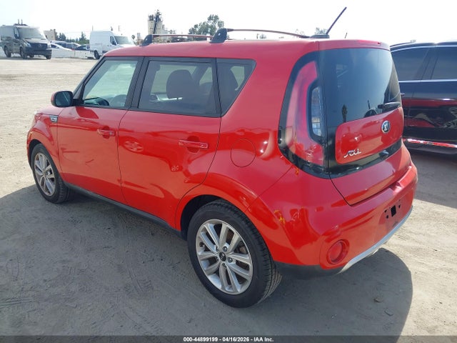 44899199 :رقم المزاد ، KNDJP3A50H7422283 vin ، 2017 Kia Soul + مزاد بيع