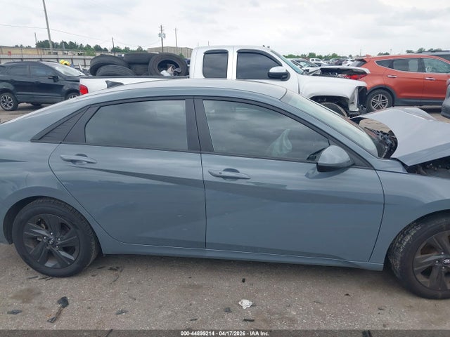 Продаж на аукціоні авто 2022 Hyundai Elantra Sel, vin: KMHLM4AG9NU321003, номер лоту: 44899214