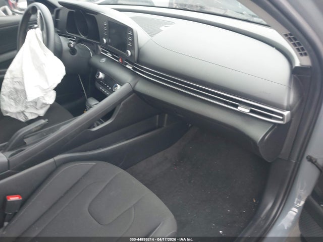 Продаж на аукціоні авто 2022 Hyundai Elantra Sel, vin: KMHLM4AG9NU321003, номер лоту: 44899214