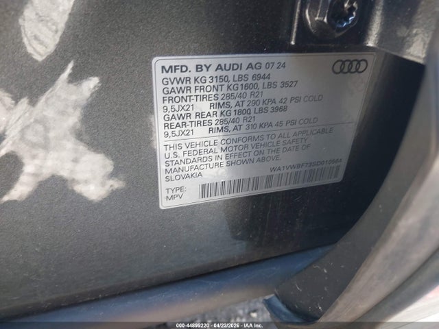 Продажа на аукционе авто 2025 Audi Sq7 Prestige Tfsi Quattro Tiptronic, vin: WA1VWBF73SD010564, номер лота: 44899220