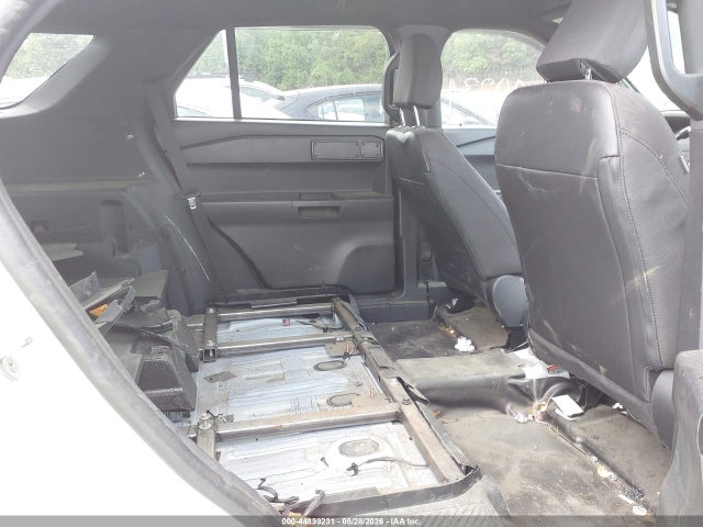 Ford Police Interceptor Utility 2022 1FM5K8AB7NGB52575 Image 8