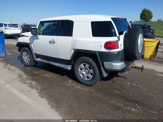 Aukcja sprzedaży 2010 Toyota Fj Cruiser, vin: JTEBU4BF7AK083322, numer aukcji: 44899257