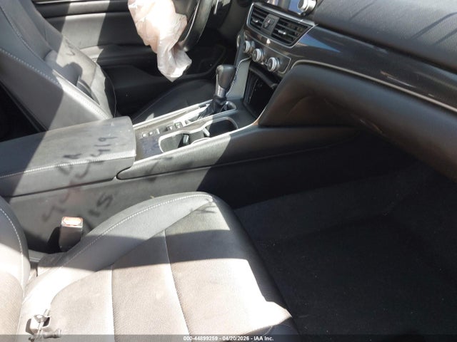 44899259 :رقم المزاد ، 1HGCV1F32MA035937 vin ، 2021 Honda Accord Sport مزاد بيع