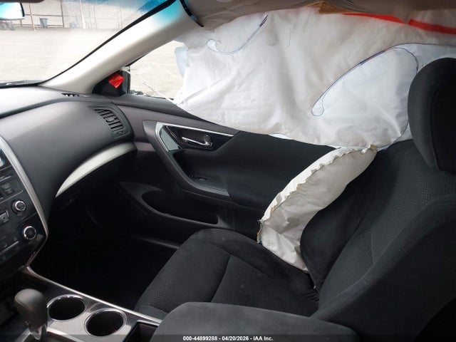 Nissan Altima 2.5 S 2014 1N4AL3AP2EC134299 Image 5