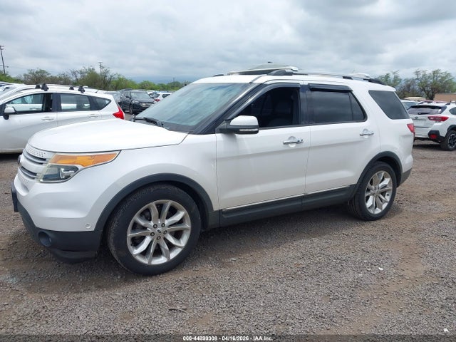 Ford Explorer Limited 2015 1FM5K7F87FGA65705 Image 2