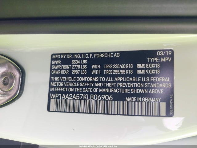 Auction sale of the 2019 Porsche Macan, vin: WP1AA2A57KLB06906, lot number: 44899340