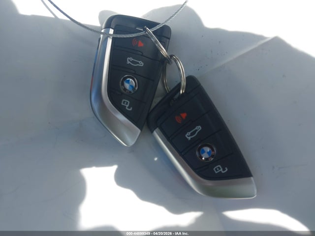 Продажа на аукционе авто 2023 Bmw 330i, vin: 3MW69FF0XP8D26833, номер лота: 44899349