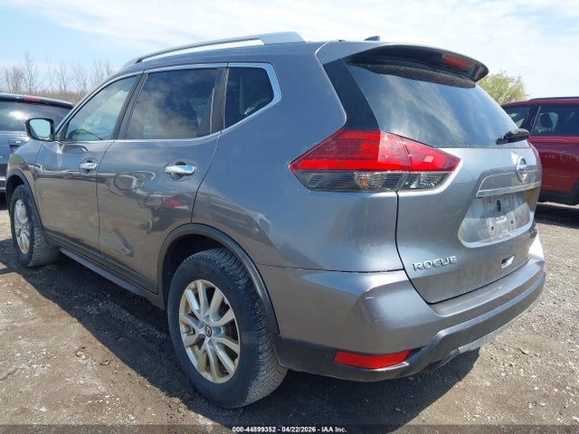 2017 Nissan Rogue Sv მანქანა იყიდება აუქციონზე, vin: KNMAT2MV5HP530402, აუქციონის ნომერი: 44899352