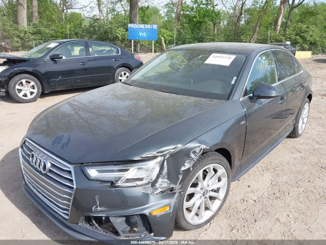 Продаж на аукціоні авто 2019 Audi A4 45 Premium, vin: WAUENAF49KA016053, номер лоту: 44899370