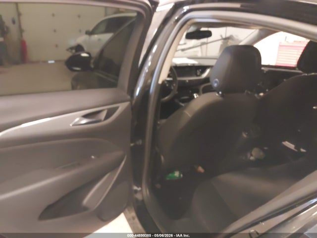 Продажа на аукционе авто 2018 Buick Regal Sportback Preferred, vin: W04GL6SX8J1123909, номер лота: 44899385