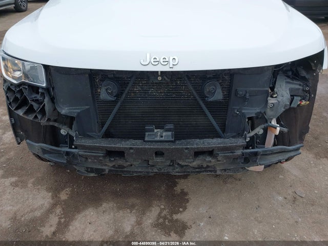 Продаж на аукціоні авто 2017 Jeep Grand Cherokee Limited 4x2, vin: 1C4RJEBG8HC780089, номер лоту: 44899395
