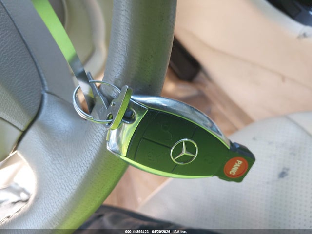 44899423 :رقم المزاد ، WDBUF65J35A658464 vin ، 2005 Mercedes-benz E 320 مزاد بيع