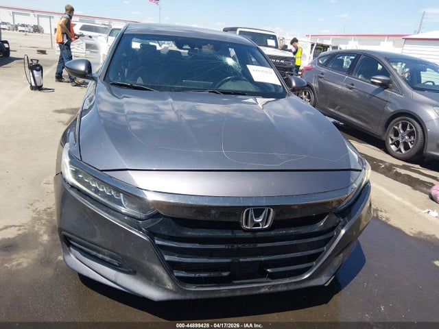 2018 Honda Accord Sport მანქანა იყიდება აუქციონზე, vin: 1HGCV1F31JA044706, აუქციონის ნომერი: 44899428