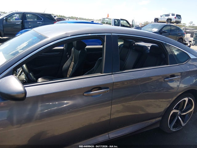 2018 Honda Accord Sport მანქანა იყიდება აუქციონზე, vin: 1HGCV1F31JA044706, აუქციონის ნომერი: 44899428