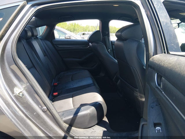 2018 Honda Accord Sport მანქანა იყიდება აუქციონზე, vin: 1HGCV1F31JA044706, აუქციონის ნომერი: 44899428
