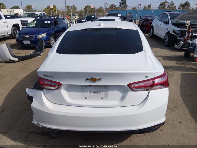 1G1ZD5STXNF131675 Chevrolet Malibu Fwd Lt