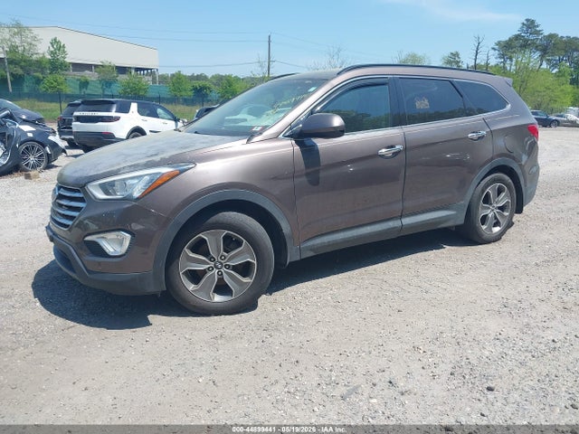 Продажа на аукционе авто 2013 Hyundai Santa Fe Gls, vin: KM8SMDHF4DU010764, номер лота: 44899441