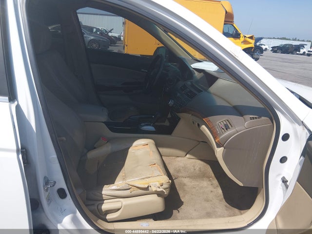44899442 :رقم المزاد ، 1HGCP26868A163745 vin ، 2008 Honda Accord 2.4 Ex-l مزاد بيع
