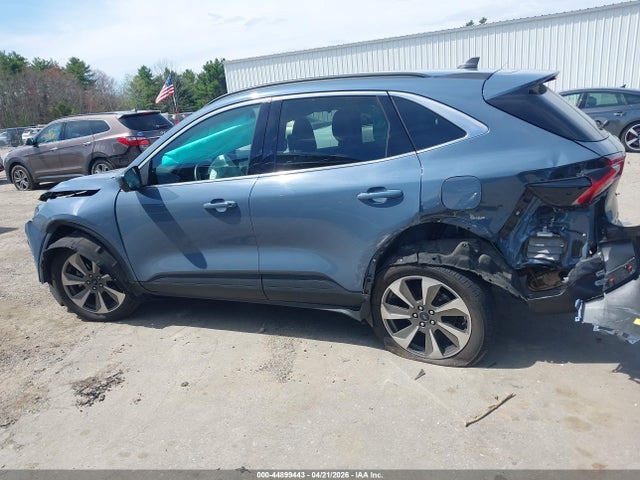 44899443 :رقم المزاد ، 1FMCU9JZ1SUA08697 vin ، 2025 Ford Escape Platinum مزاد بيع