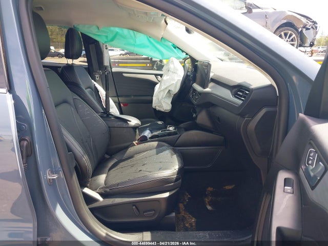 44899443 :رقم المزاد ، 1FMCU9JZ1SUA08697 vin ، 2025 Ford Escape Platinum مزاد بيع