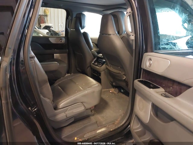44899445 :رقم المزاد ، 5LMJJ3LT8MEL08205 vin ، 2021 Lincoln Navigator Reserve L مزاد بيع