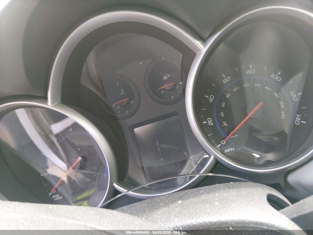 44899450 :رقم المزاد ، 1G1P15SH6F7215029 vin ، 2015 Chevrolet Cruze L Manual مزاد بيع