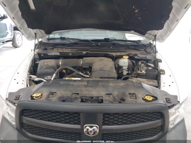 3C6RR7KG8MG663938 RAM 1500 Classic Tradesman 4x4 5&#039;7 Box