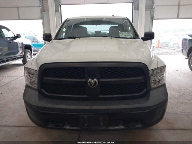 3C6RR7KG8MG663938 RAM 1500 Classic Tradesman 4x4 5&#039;7 Box