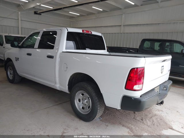 3C6RR7KG8MG663938 RAM 1500 Classic Tradesman 4x4 5&#039;7 Box