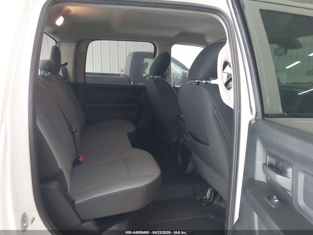 3C6RR7KG8MG663938 RAM 1500 Classic Tradesman 4x4 5&#039;7 Box