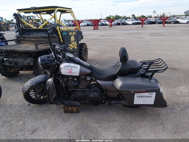 Harley-Davidson FLHRXS 2017 1HD1KVC23HB656197 Image 13