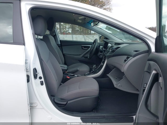 Продаж на аукціоні авто 2015 Hyundai Elantra Se, vin: 5NPDH4AE9FH556931, номер лоту: 44899494
