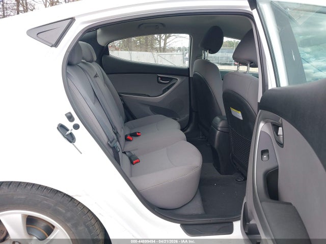 Продаж на аукціоні авто 2015 Hyundai Elantra Se, vin: 5NPDH4AE9FH556931, номер лоту: 44899494