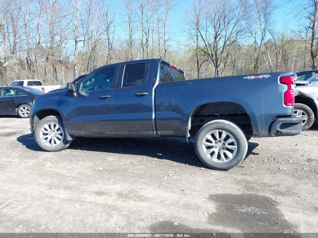 44899501 :رقم المزاد ، 1GCRYBEK8NZ203601 vin ، 2022 Chevrolet Silverado 1500 Ltd 4wd  Standard Bed Custom مزاد بيع
